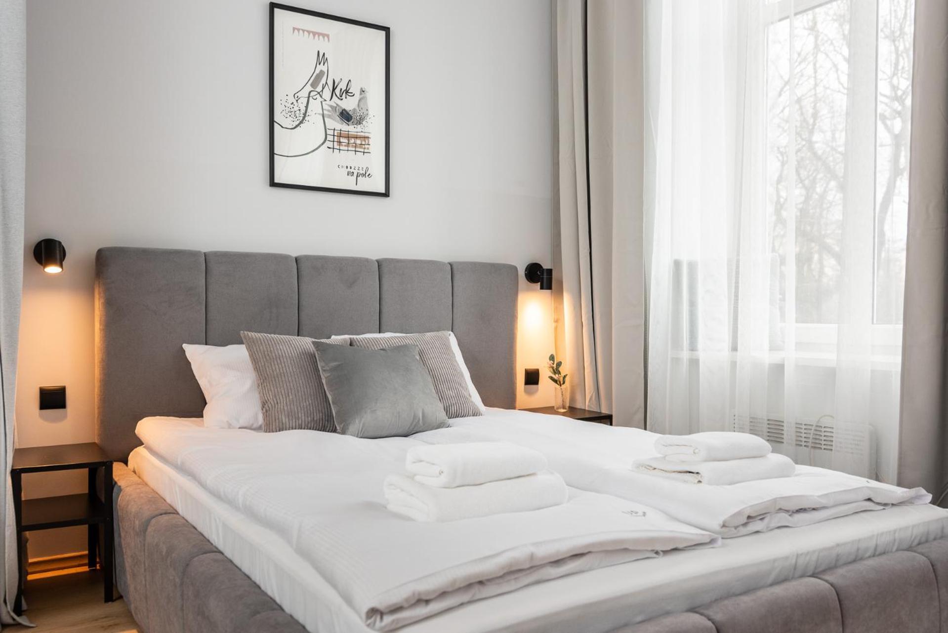 Modern Centrally Located Apartments - By Upstairs Краков Экстерьер фото